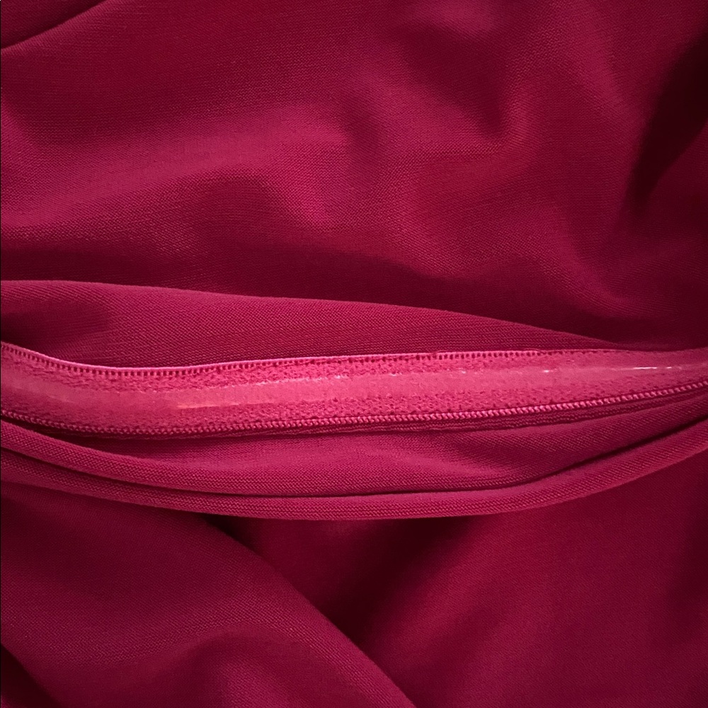 Club London Runched mini dress raspberry color with drape side train - Picture 11 of 11